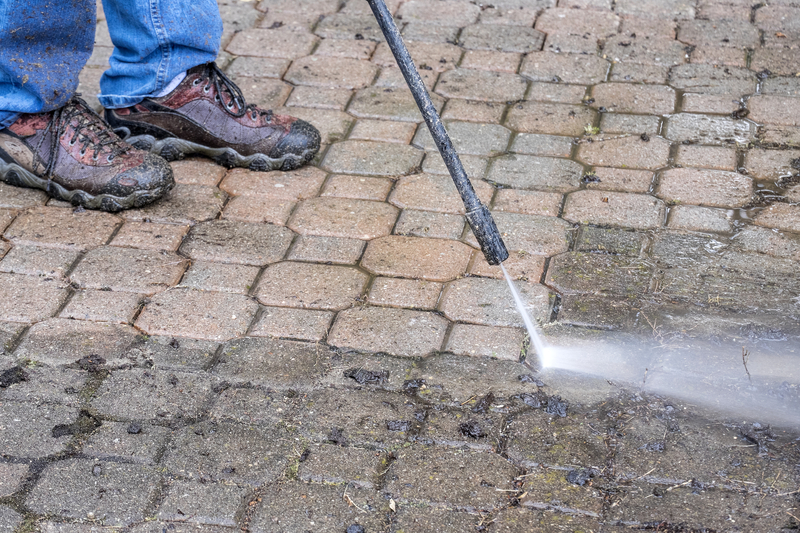Does Power Washing Get Rid of Weeds Between Pavers